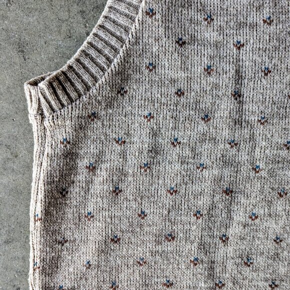 Vintage Jersild Neenah Wisconsin Beige Patterned Knit Sweater Vest large - Picture 3 of 6